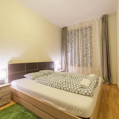 Apartment Kazinczy Deluxe *